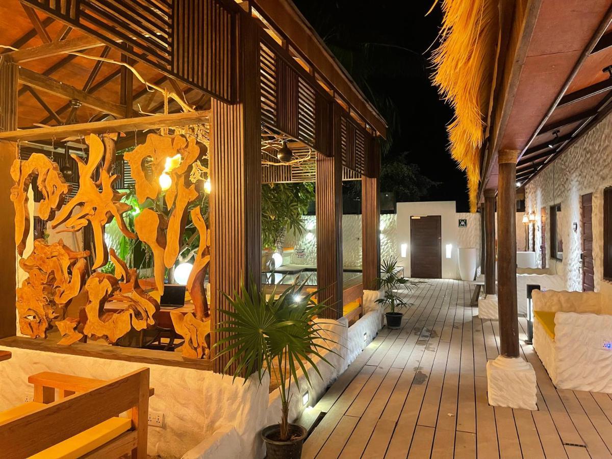Atholhu Residence Fehendhoo Eksteriør billede